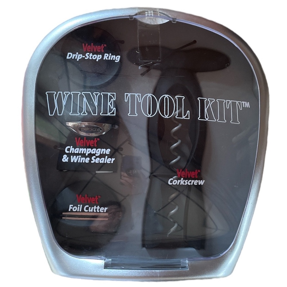 Velvet Wine Tool Kit